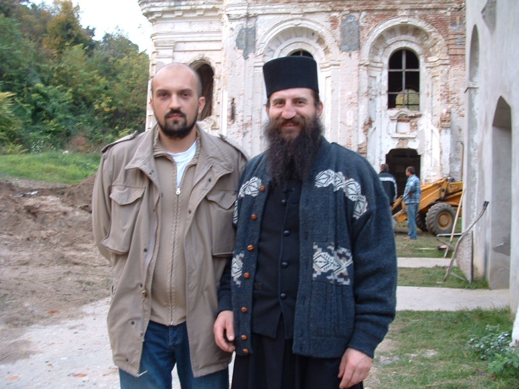 Фотографија из галерије Манастира Кувеждин, 2005 (7)